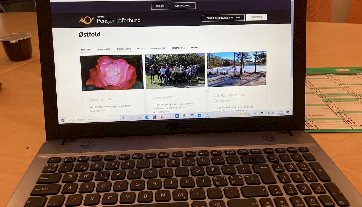 Vi planlegger å holde datakurs