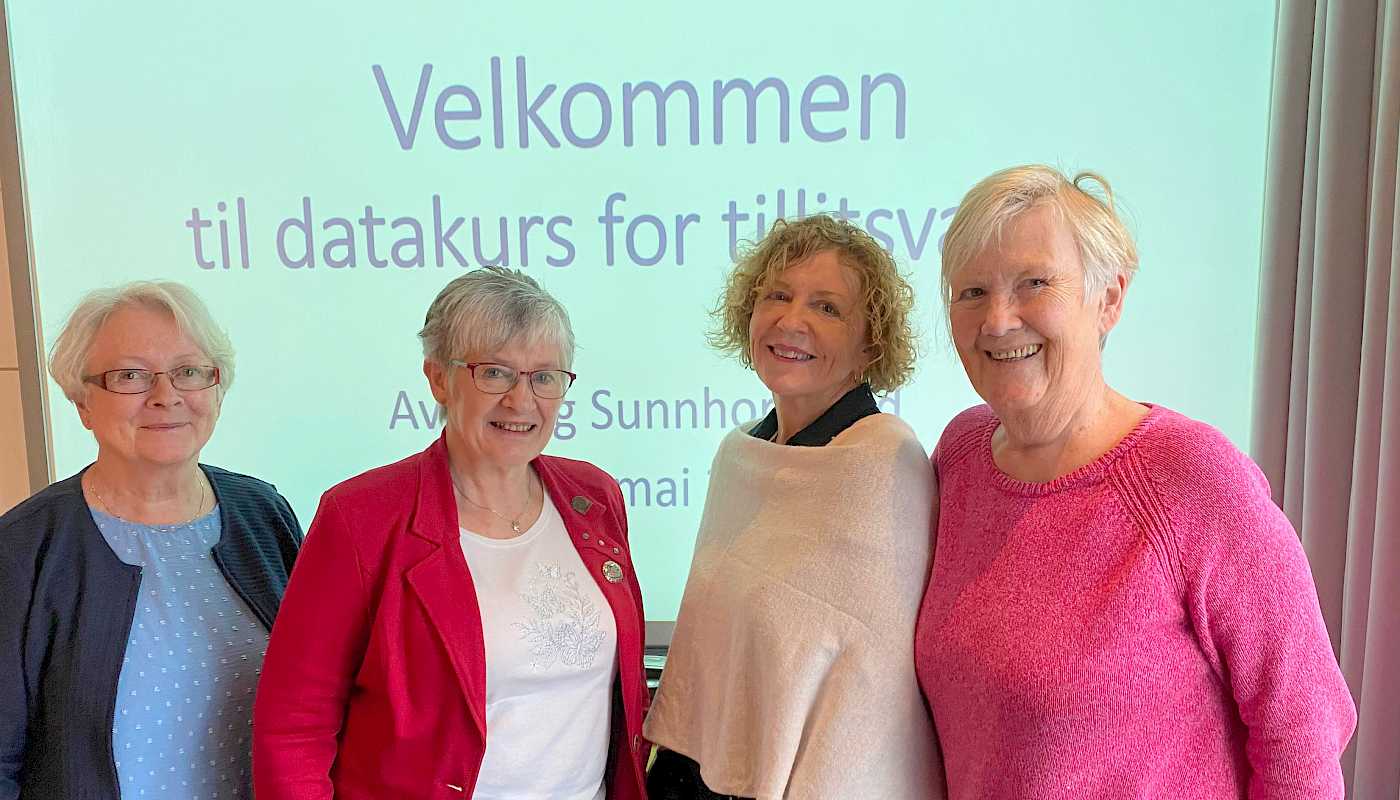 Styret har vore på datakurs.