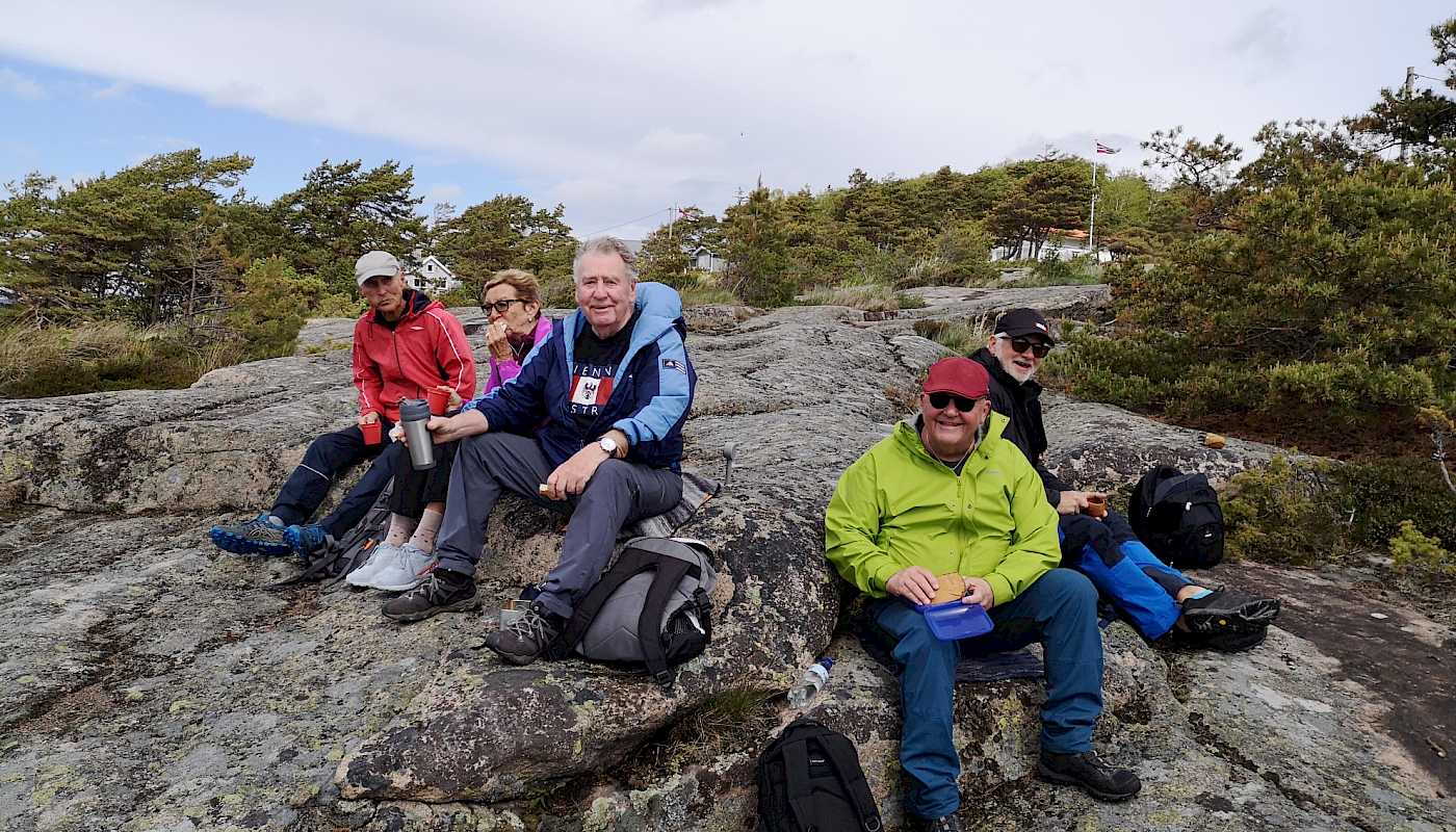 Kråkerøy og Femdalsund fikk besøk av postpensjonistene
