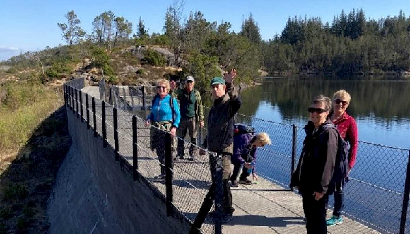 Ut på tur i naturskjønne omgivelser