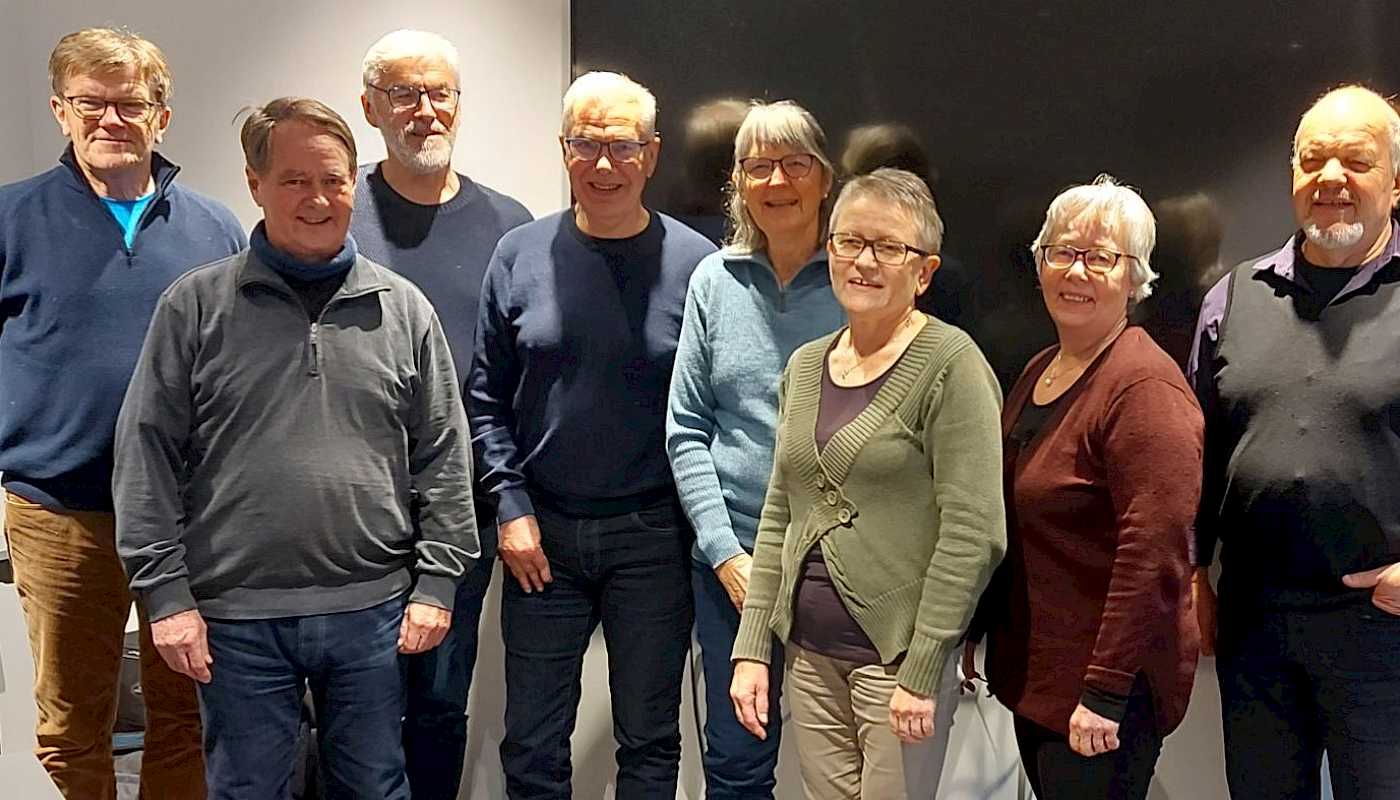 Instruktør Knut og medlemmene i styret