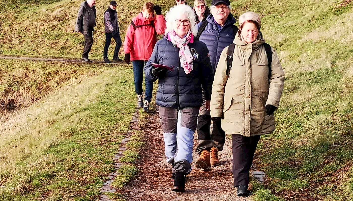 42 postpensjonister på tur i Gamlebyen