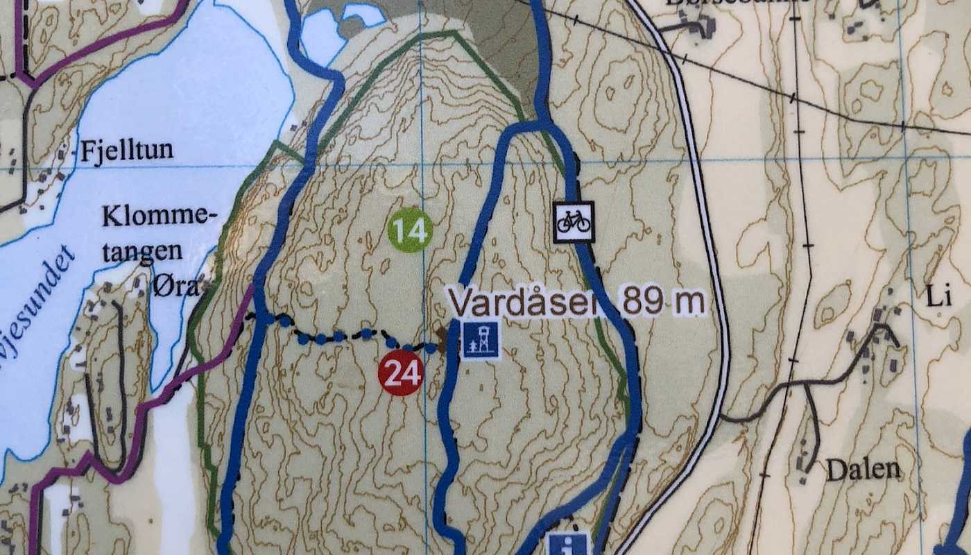 Gåtur fra Evje golfbane til Kaialunden og Vardåsen