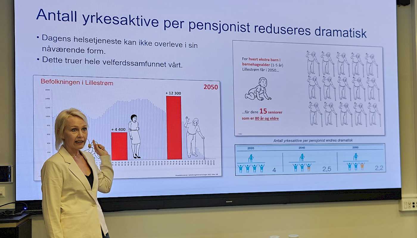Et bilde som viser foredragsholder Silje Sande fra Lillestrøm kommune