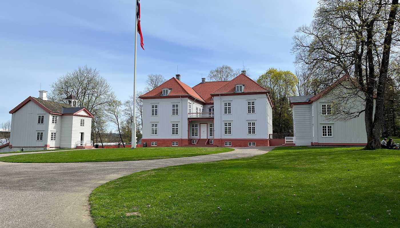 Vellykket vårtur til Eidsvoll 29. april